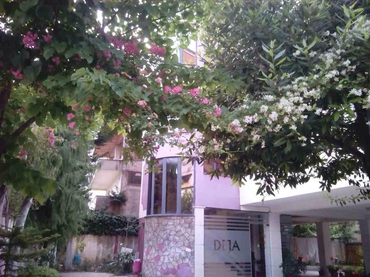 Hotel Deja Tirana Buitenkant foto