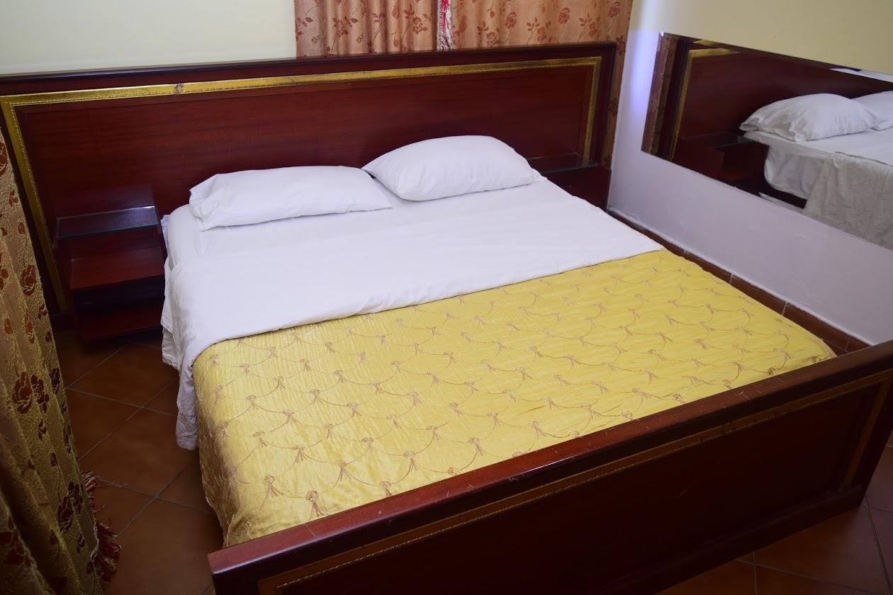 Hotel Deja Tirana Buitenkant foto